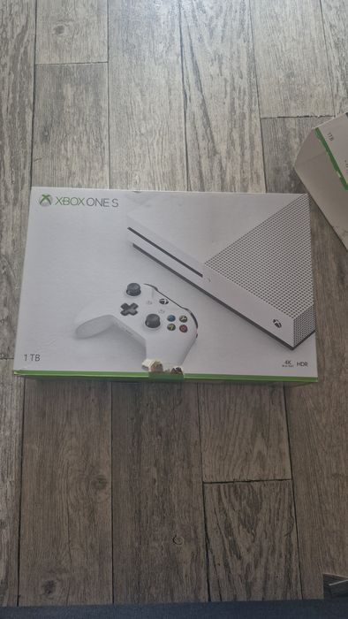 Sprzedam Xbox one S