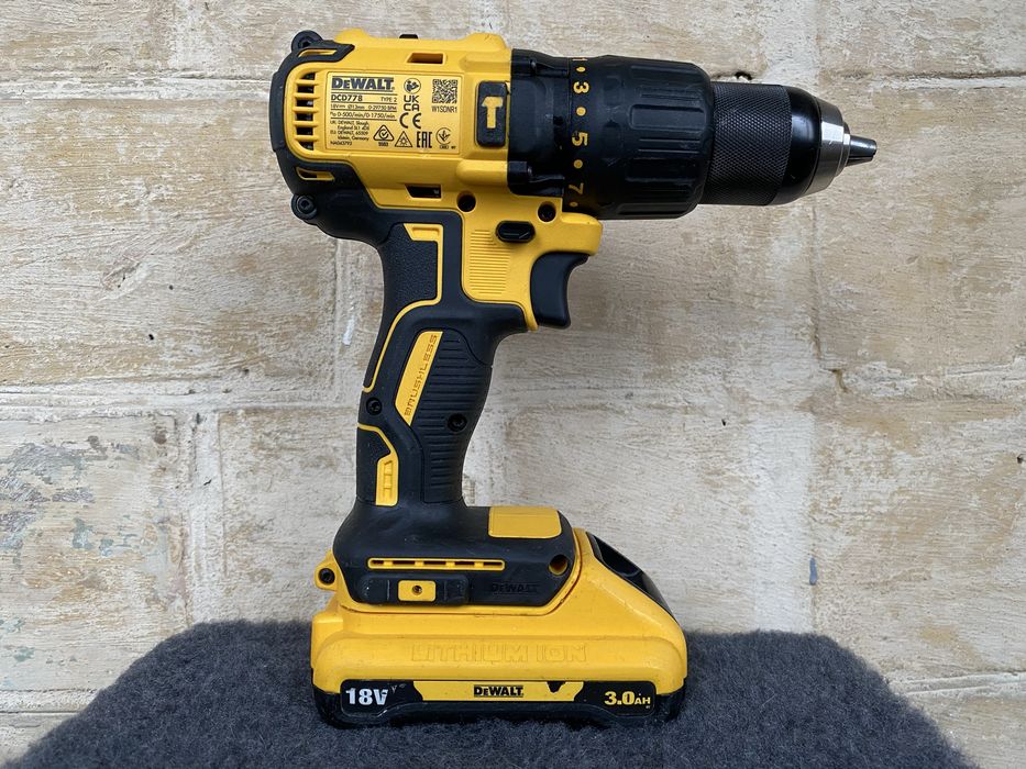 Шуруповерт безщітковий DEWALT DCD778 - 18v (Оригінал)