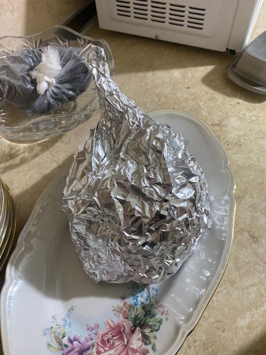 Шапочка з фольги