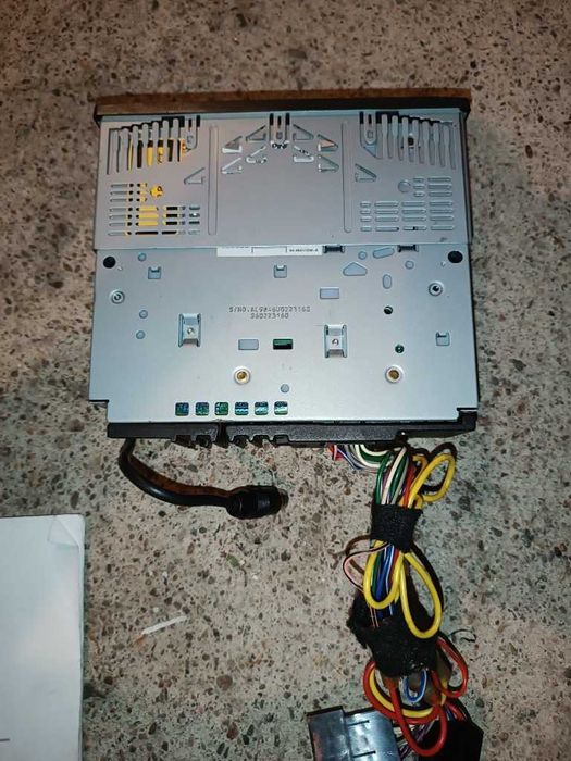 RadioCDText iPod AUX ALPINE CDE9846RM 45W MP3 Bass Subw Bluetooth 2RCA