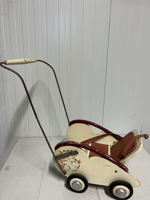 Carro de bonecas antigo vintage