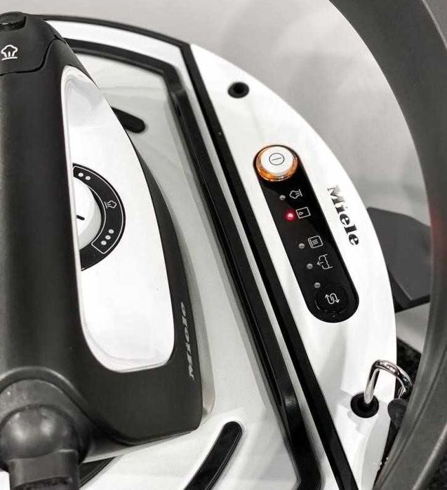 Прасувальна система Miele / Міле B 2847, класична