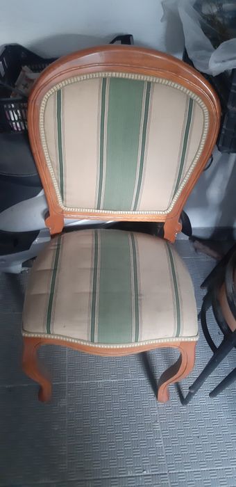 Cadeira em perfeito estado