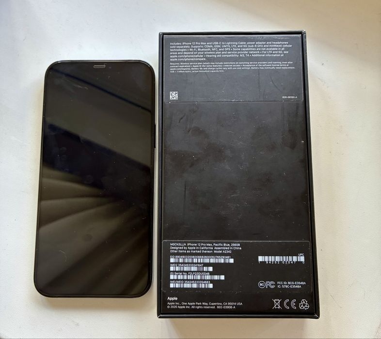 Продам iPhone 12 pro max 256gb