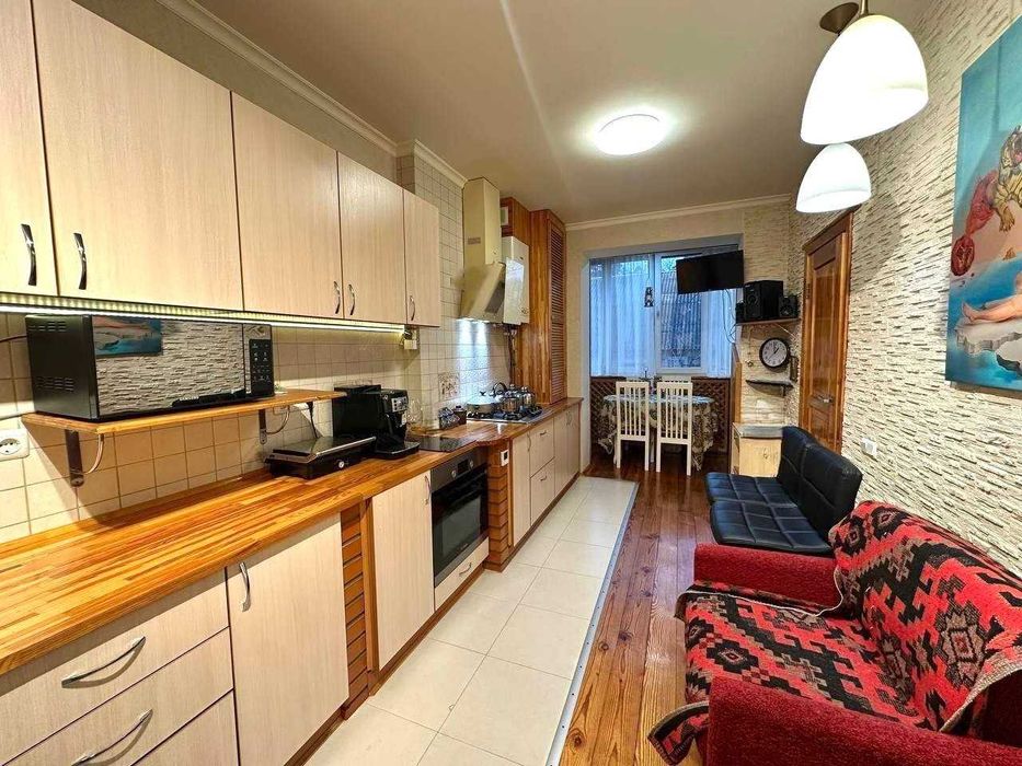 Продаж 1к квартири 56м². Ремонт. Опалення - ГАЗ. Озеро. Парк. ID:782