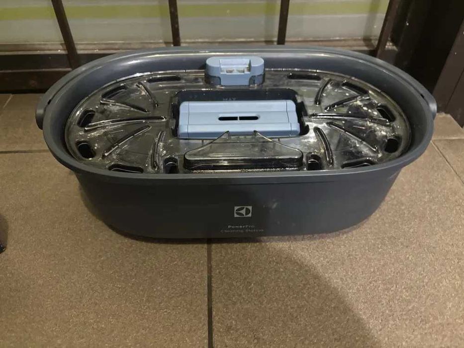 (13/26k) Odkurzacz bezprzewodowy ELECTROLUX Hygienic 600 ,