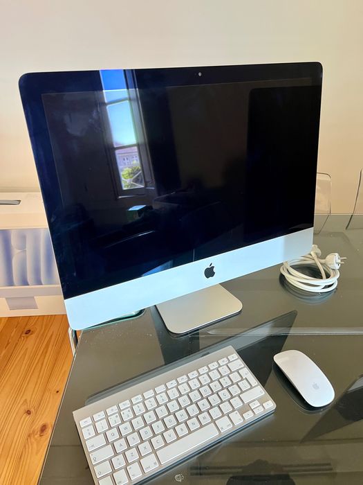 3 Apple iMac 21,5" (2014, 2015 e 2017) - Venda Individual ou em Conjunto