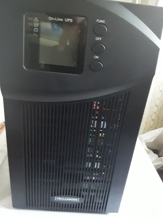 UPS   On-Line  CHALLENGER Home Pro 2000-S