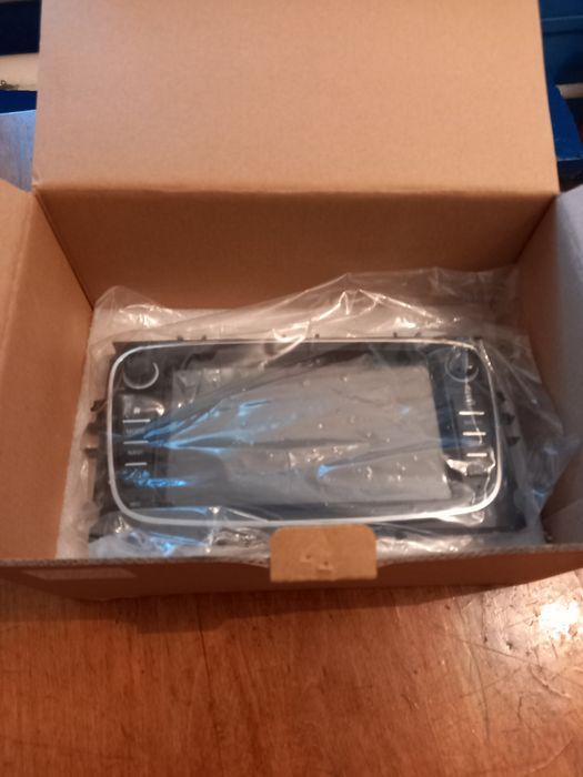 Автомобільний магнітофон