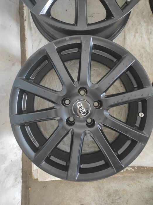 370 Felgi aluminiowe AUDI R 17 5x112 Bardzo Ładne Czarne