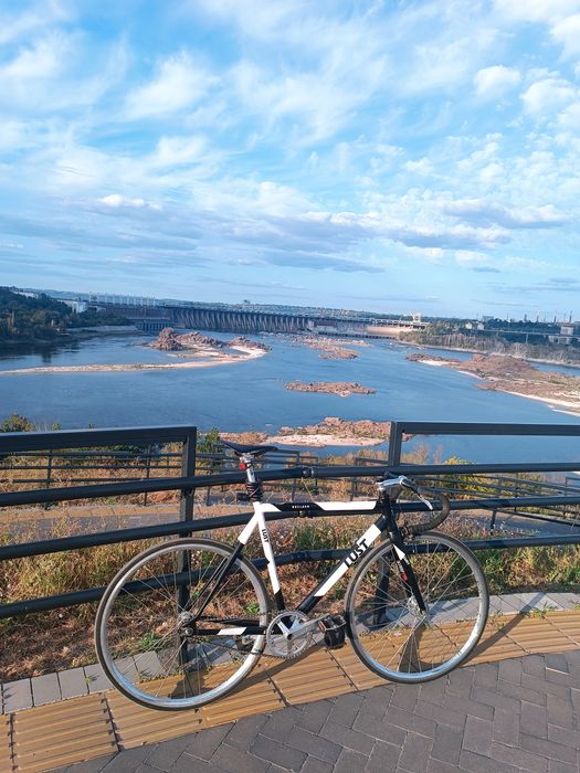 Fixed gear трековый велосипед шоссе