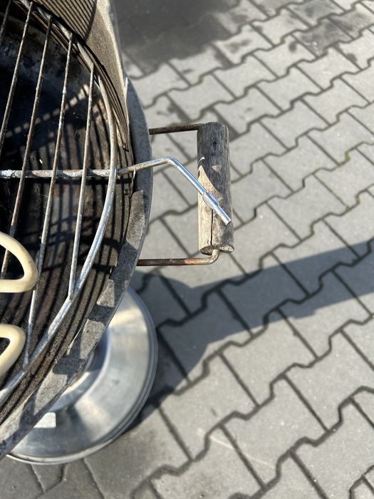 Gril ogrodowy kolumnowy  + szczypce