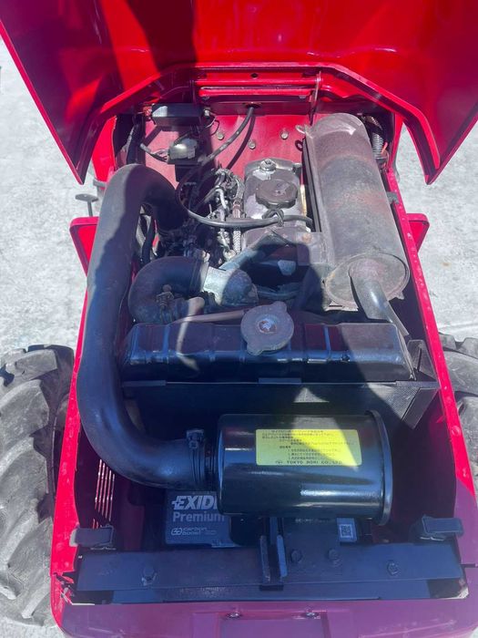 Трактор Mitsubishi з фрезою