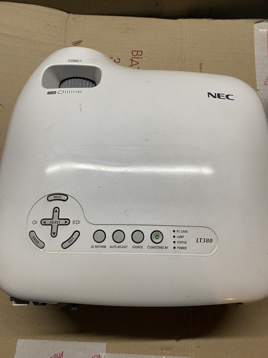 Проектор NEC LT380 в робочому стані