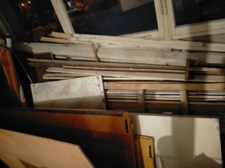 Отдам даром старую мебель, доски