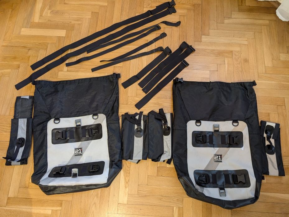 Sakwy boczne na stelaż  21 brothers 2x30l