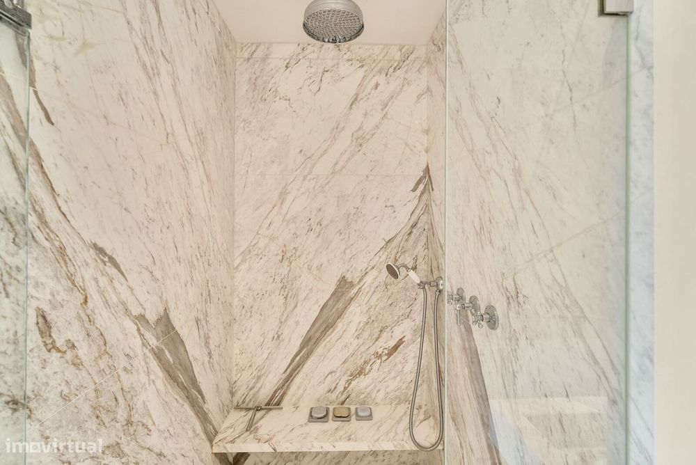 Apartamento T2 com vista, Castelo, Lisboa