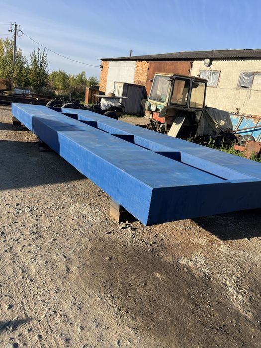 Вага шістдесятитонна.