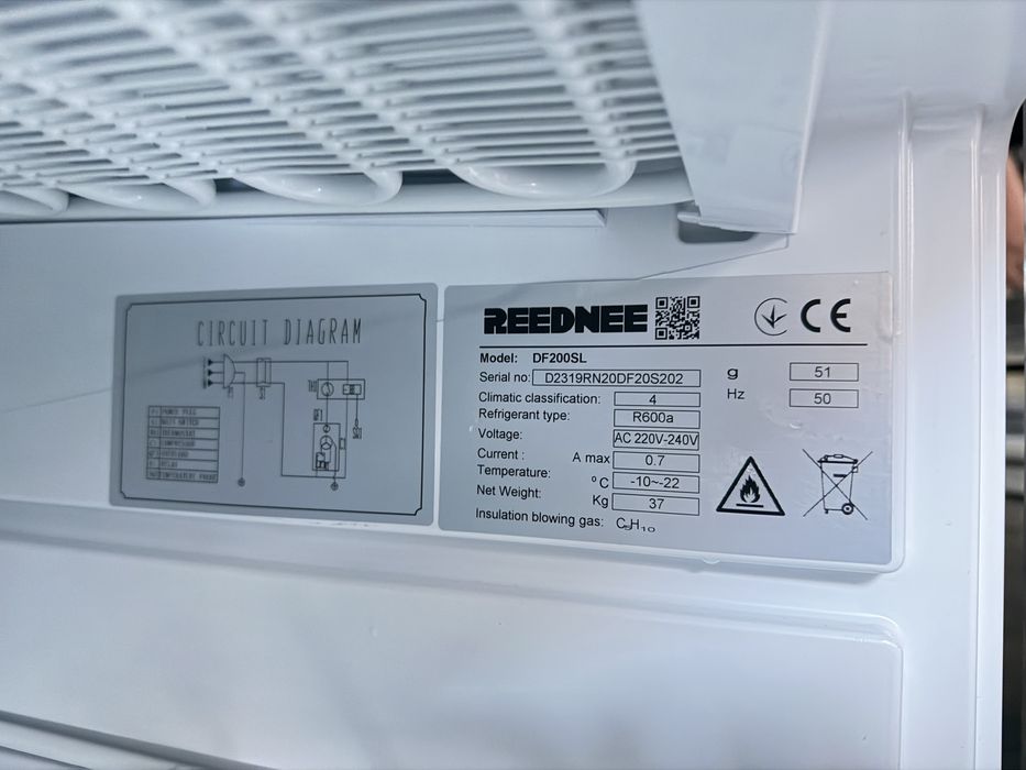 Шафа морозильна REEDNEE DF200SL