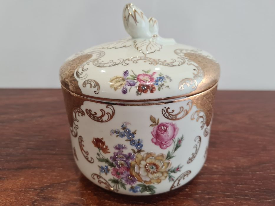 Bomboneira porcelana Artibus