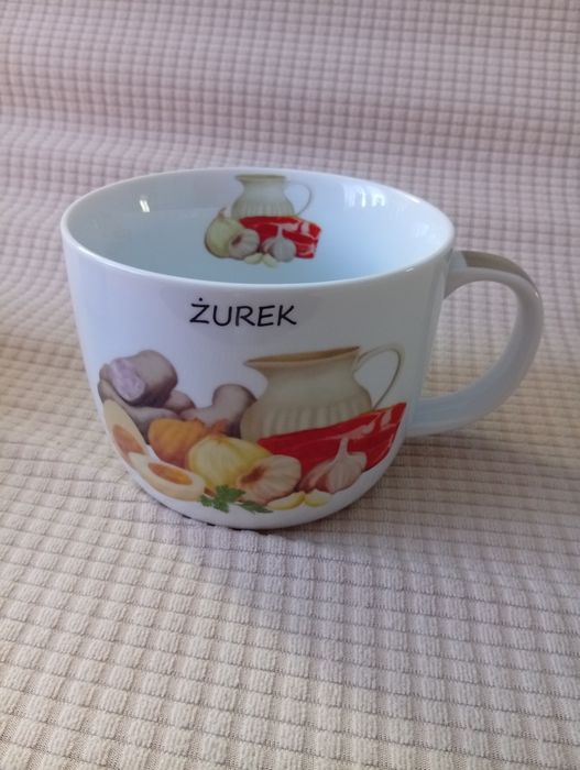 Ceramiczny kubek na zupę.