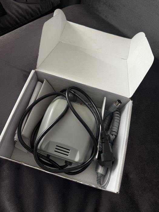 Фрезер для манікюру та педикюру strong 210 36K