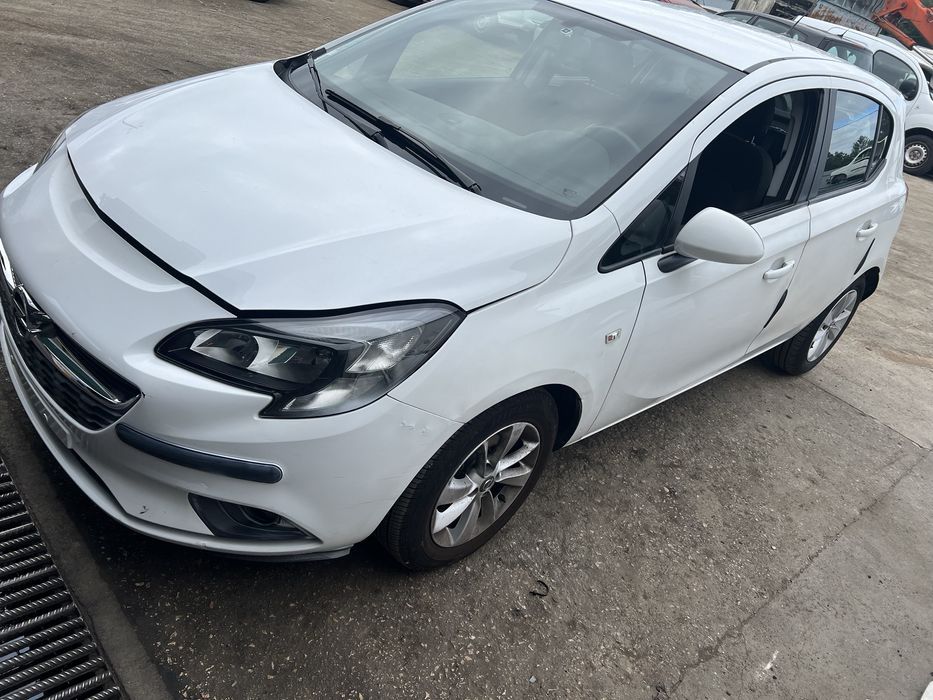 Opel Corsa E (peças)