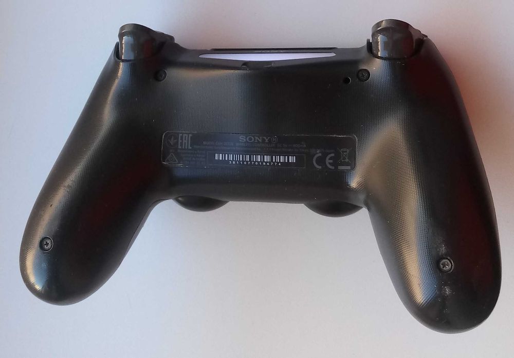 Pad SONY oryginalny PS4 DualShock 4 Jet Black V2 - CUH-ZCT2E stan BDB.