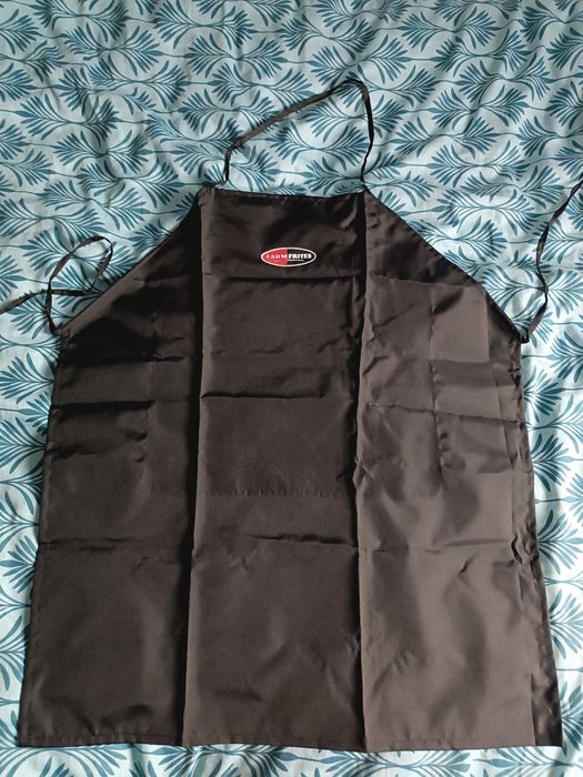 Czarny fartuch FarmFrites