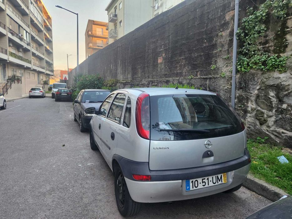 corsa 1.0 em bom estado 1.300