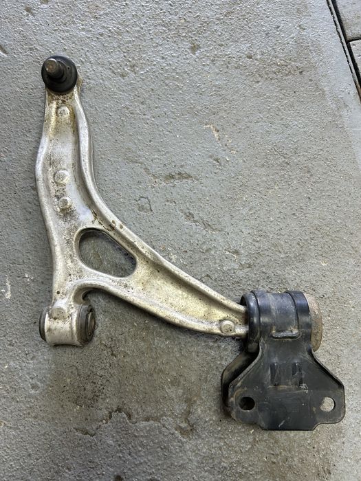 Рычаг передний правый Ford Focus/Fusion/Escape