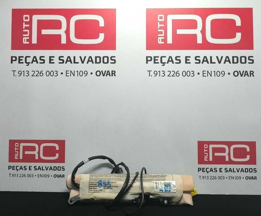 Airbag Banco Direito 8K0880242F - AUDI A4 B8 Avant