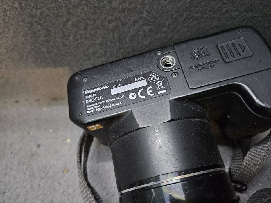 Aparat Panasonic Lumix DMC-FZ18