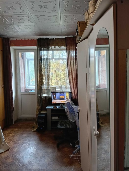 АН продає 1но кімнатну Полігон 3/5 п/п,м/п вікна,електроопалення