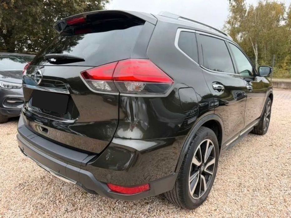 Nissan X-Trail      2018