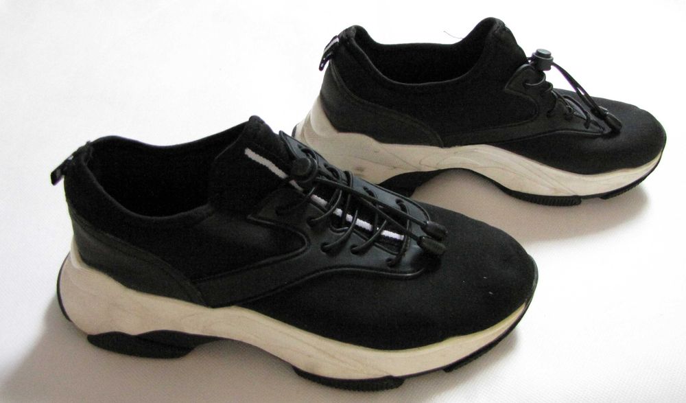 Czarne sneakersy damskie 40