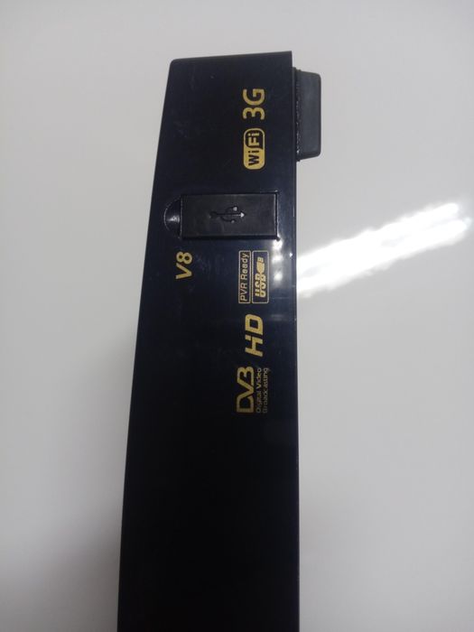 Box digital  recetor de satélite V8