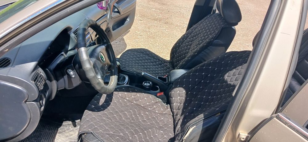 Продаж Skoda Superb