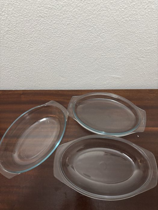 3 pirex de vidro