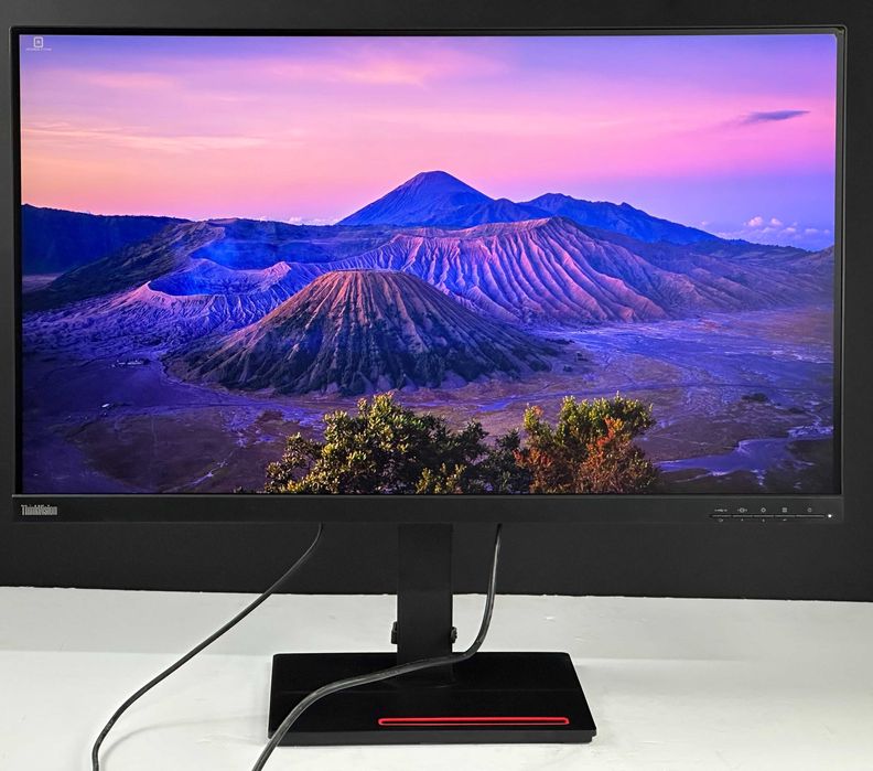Monitor Lenovo p32p-20 32CALE 4K MEga mocny widzowy monitr
