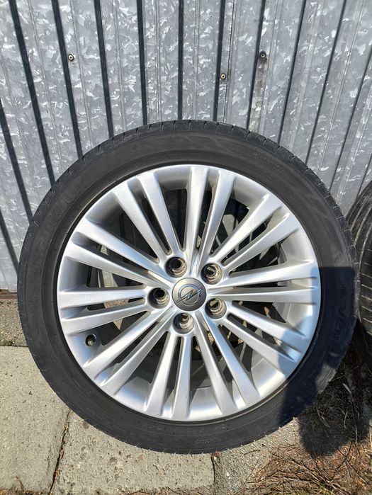 Alufelgi 18 5x120 Opel Insignia z oponami 245/45 R18