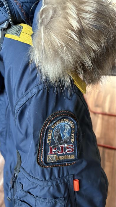 Posiadam do sprzedaży kurtke Parajumpers XXL