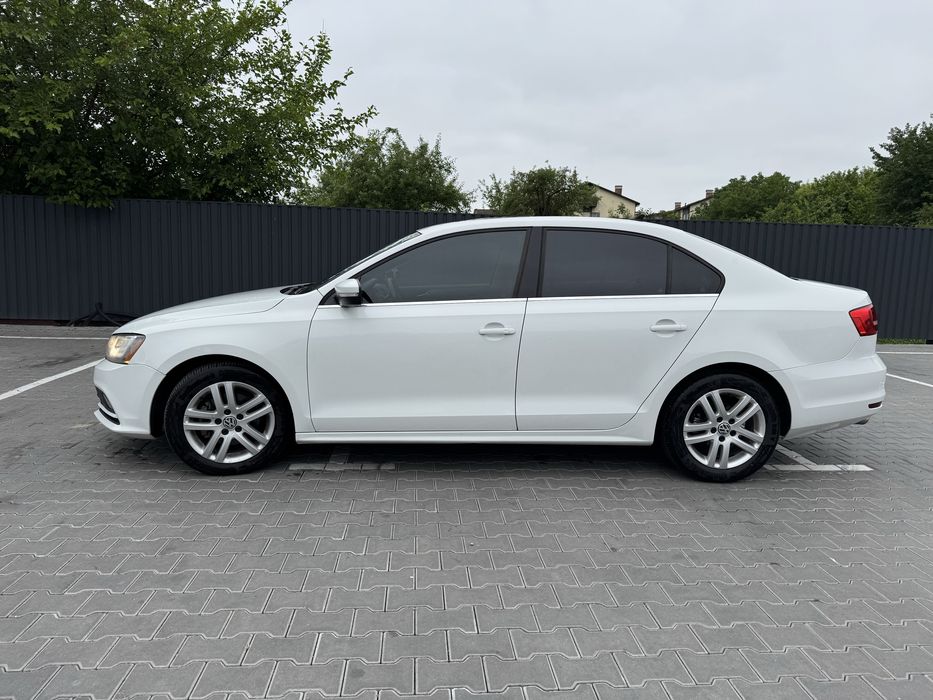 Volkswagen jetta 2015 года