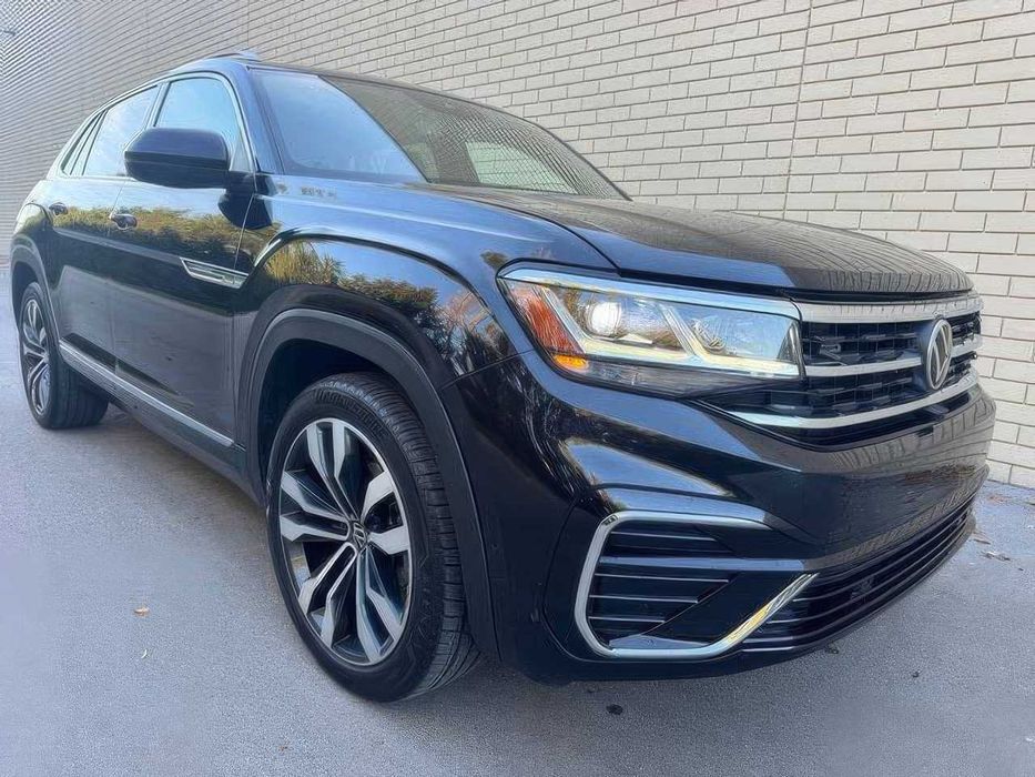 Volkswagen Atlas      2022