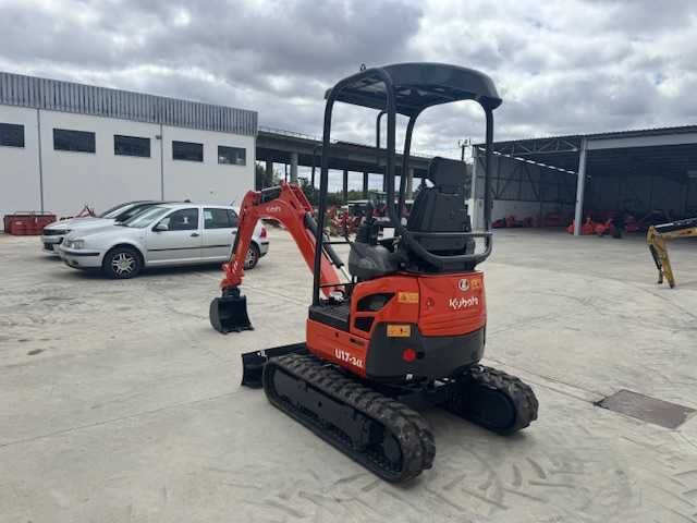 Giratória Kubota U17-3 Nº75951