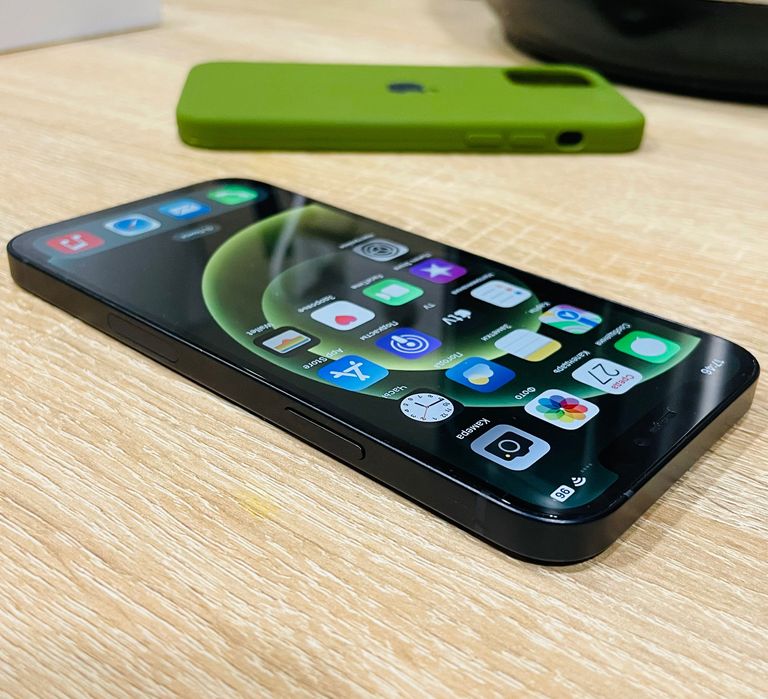 iPhone 12 Mini Black Neverlock