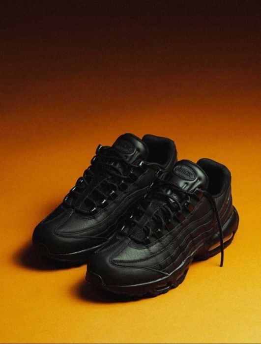 Nike Air Max 95 EssentialTriple Black R.41