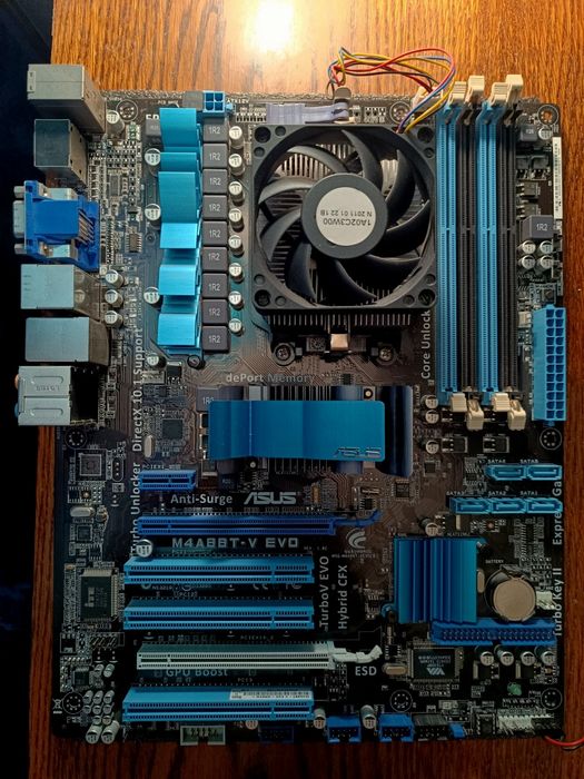 Материнская плата ASUS M4A88T -V EVO AM3  DDR3