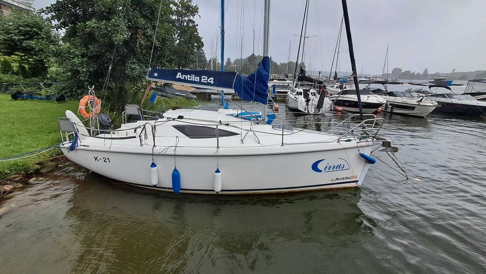 Jacht Antila 24 2015r klubowy