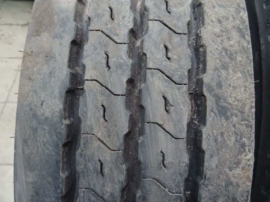 Opona 215/75R17.5 Goodyear KMAX T ( 450 netto/szt)